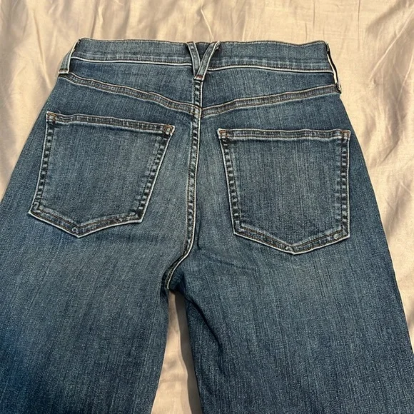 ❤️Veronica Beard Ryleigh Slim Straight Jeans❤️ - Picture 7 of 8